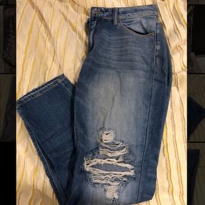 KanCan jeans size 9/28